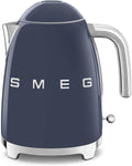 Smeg Wasserkocher, 2400 W, 1.7 L, Navy Blue, KLF03NBEU, Soft-Opening-Kannenverschluss, Herausnehmbarer Anti-Kalkfilter aus Edelstahl