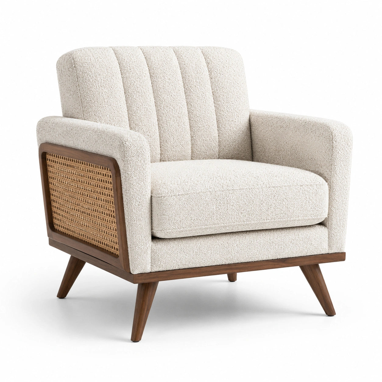 Mid-Century-Sessel aus cremefarbenem Bouclé mit Holzrahmen und Rattangeflecht, 92 × 84 × 86 cm